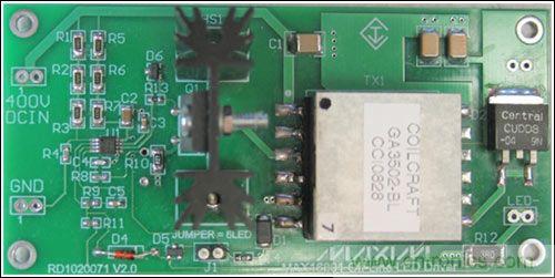 LED驅動器參考設計，1.9英寸 x 3.9英寸，雙層板