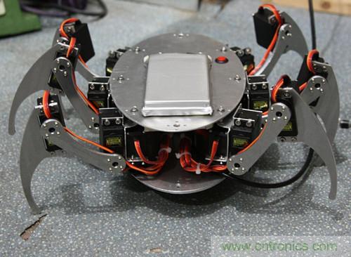 DIY：自製無線控製機器人