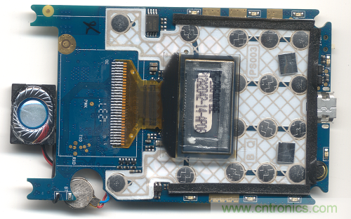 拆解探秘：售價75元的手機為什麼還能盈利？