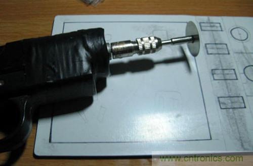 可調電源DIY：打孔，開槽