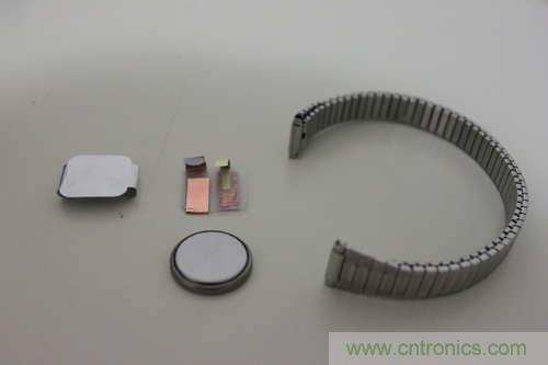 LED多點觸控手套DIY：製作紐扣電池支架