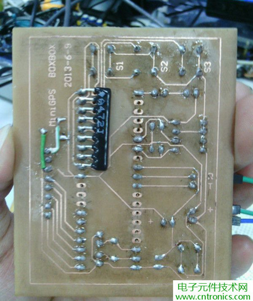 【DIY】工科牛人自製GPS接收機