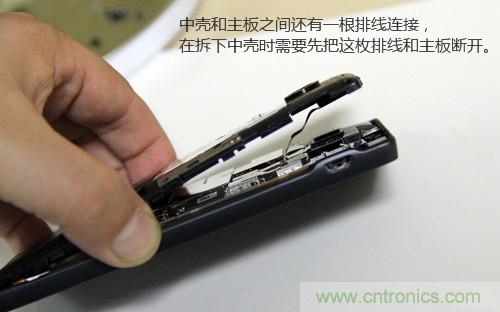 拆解4G新機索尼M35t：用料十足，易於維修