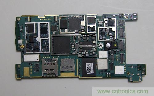 拆解4G新機索尼M35t：用料十足，易於維修