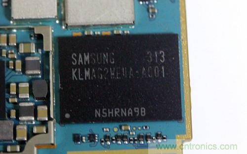 拆解4G新機索尼M35t：用料十足，易於維修