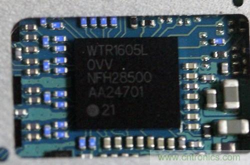 拆解4G新機索尼M35t：用料十足，易於維修