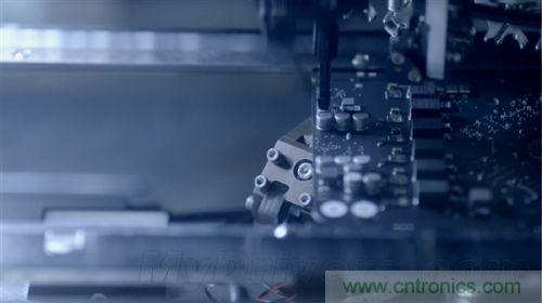 顛覆傳統設計，蘋果全新Mac Pro生產線探秘