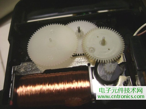 拆個老古董，日本精工石英電子掛鍾拆解