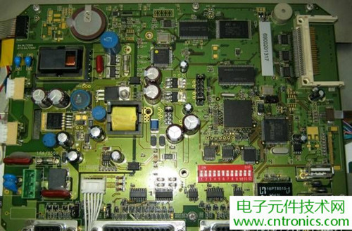 觸摸屏售價過萬？一台工控設備觸摸屏拆解