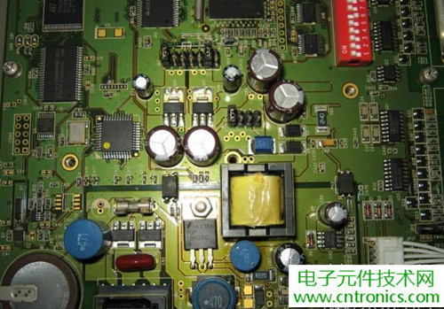 觸摸屏售價過萬？一台工控設備觸摸屏拆解