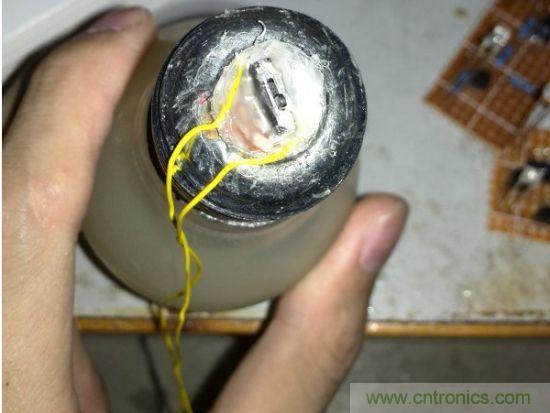 LED夜燈改裝記，如何廢物利用？