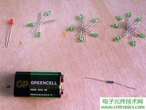 工科男的聖誕禮物：簡易LED聖誕樹DIY