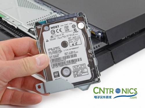 遊戲機內部的秘密：逆天級拆解索尼 PALY STATION 4!