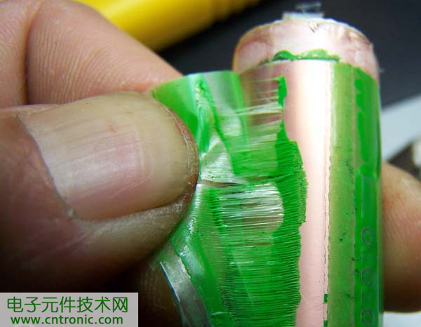 筆記本電池拆解，探秘電池內部結構