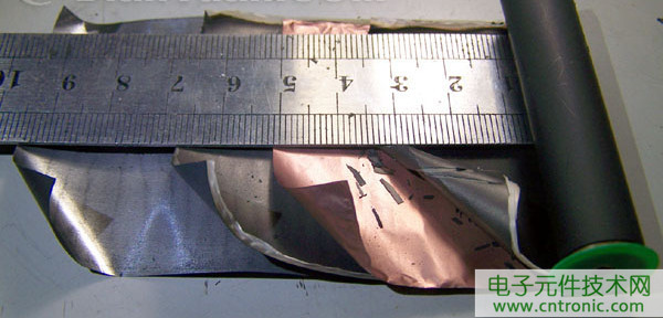 筆記本電池拆解，探秘電池內部結構