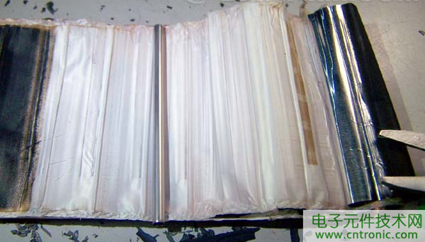 筆記本電池拆解，探秘電池內部結構