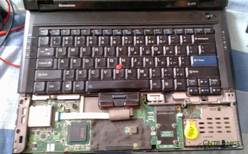 創意DIY：將筆記本大卸八塊做成台式機！