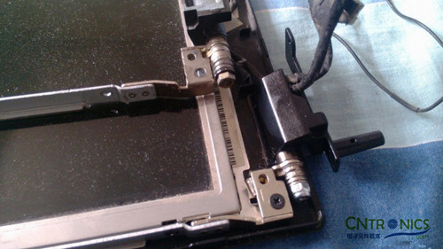 創意DIY：將筆記本大卸八塊做成台式機！