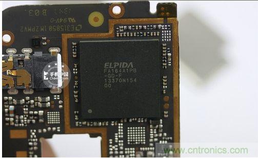 棋逢對手，詳拆努比亞Z5S如何力拚小米3 ？