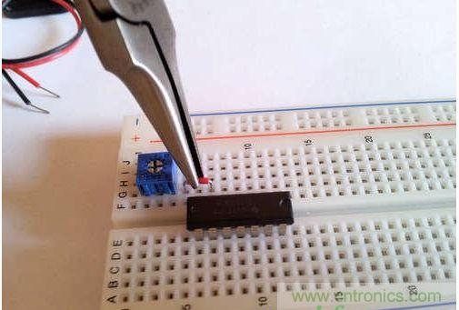 DIY：教你10分鍾自製光線探測器 