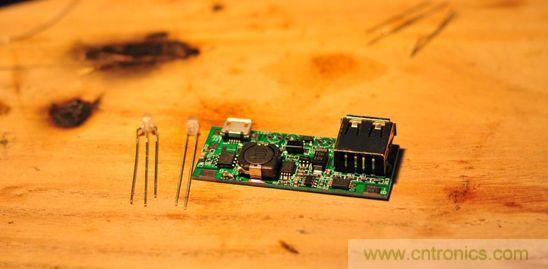 自製輕薄便攜移動電源