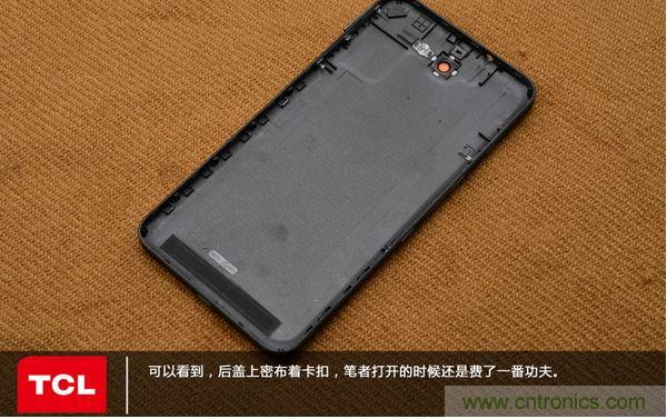 詳拆TCL麼麼噠手機