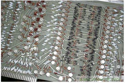 經典懷舊拆解！曆史彌留的可編程科學計算器 from 1966