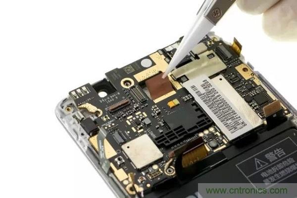  紅米Note 3姍姍來遲，是否藏有玄機？一拆便知