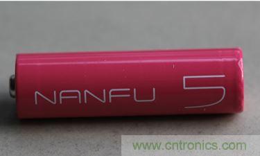 電池新貴小米彩虹5號：是浪得虛名，還是實至名歸？