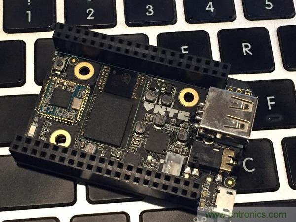 C.H.I.P. 和 Pi Zero超微型電腦&mdash;&mdash;誰才是創客們心裏的 No.1？