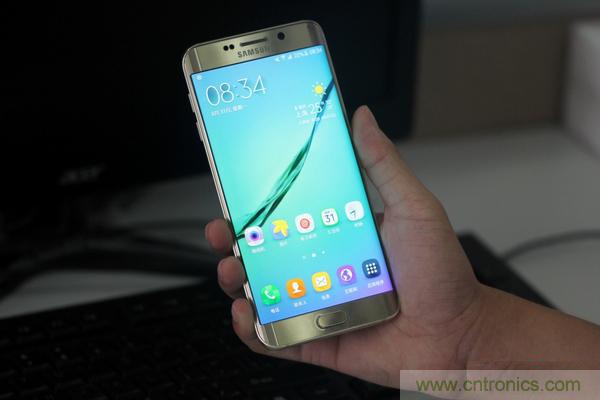 三星S6 Edge+拆解：比S6 Edge加在哪裏？