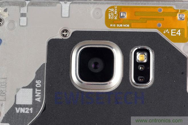Galaxy Note5拆解，與S係列差距日漸模糊