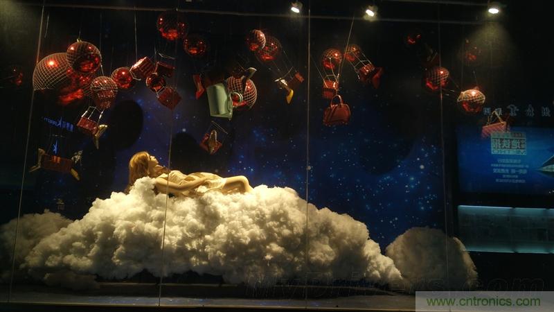 無邊框的 nubia Z9 ，一款既有驚喜，又有驚豔的智能手機