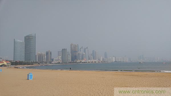 業界良心 LG V10 評測:剛毅、冷峻，不失人性化