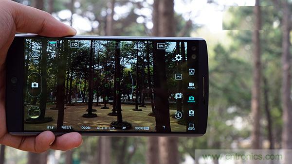 業界良心 LG V10 評測:剛毅、冷峻，不失人性化