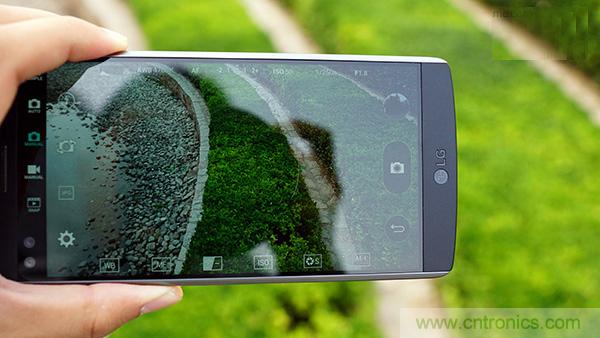 業界良心 LG V10 評測:剛毅、冷峻，不失人性化