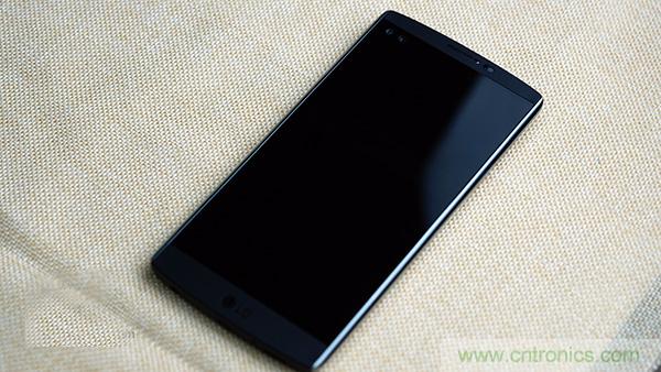 業界良心 LG V10 評測:剛毅、冷峻，不失人性化