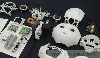 拆解筆記本不過癮，那就來拆拆日本情感機器人吧！