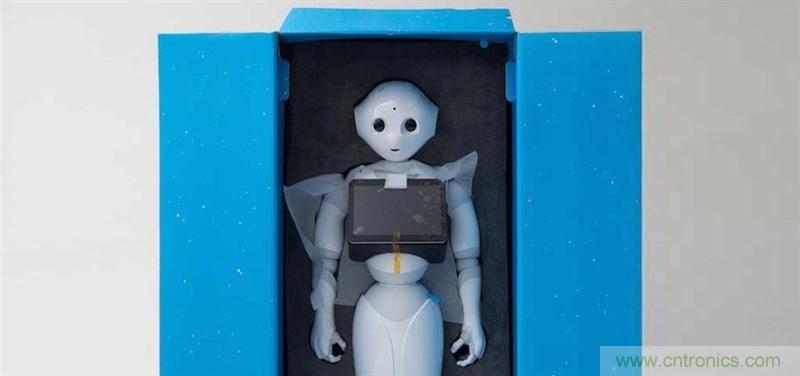 拆解筆記本不過癮，那就來拆拆日本情感機器人吧！