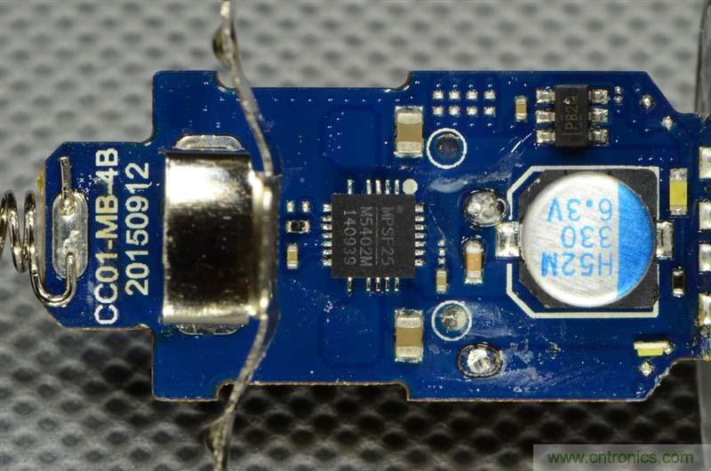 小米車載充電器拆解評測：49元能讓這枚&ldquo;子彈&rdquo;飛多遠？