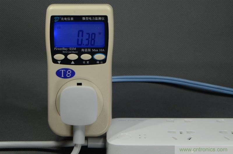 做工怒讚 神秘芯片！小米智能插線板拆解、評測