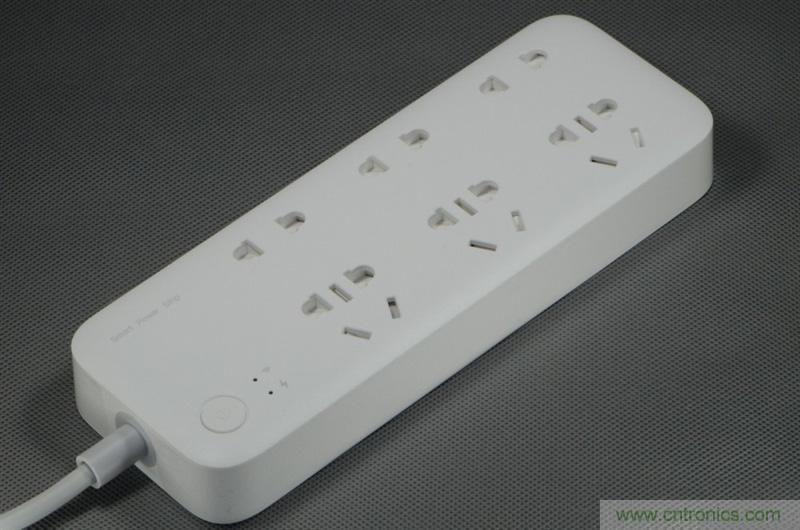 做工怒讚 神秘芯片！小米智能插線板拆解、評測