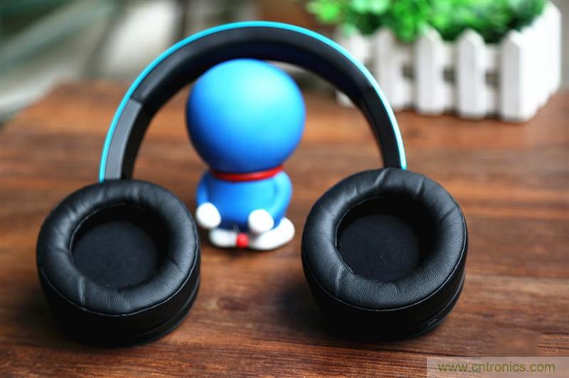 頭條哥的夢想之作！FIIL耳機能讓汪峰上頭條否？