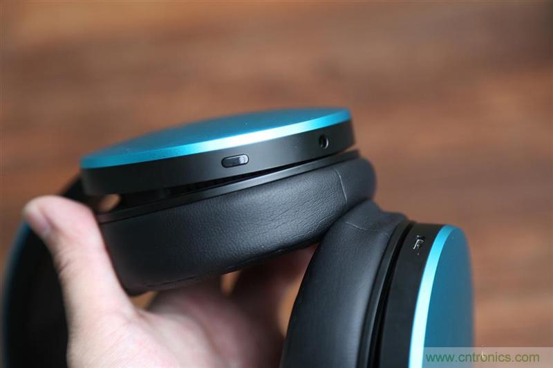 頭條哥的夢想之作！FIIL耳機能讓汪峰上頭條否？