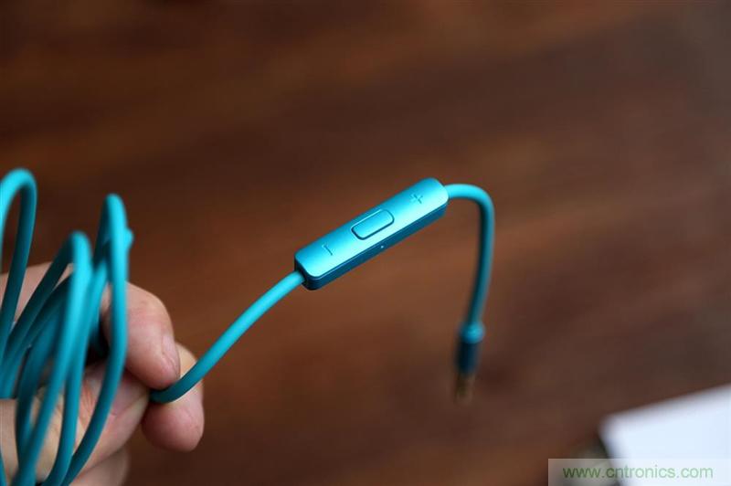 頭條哥的夢想之作！FIIL耳機能讓汪峰上頭條否？