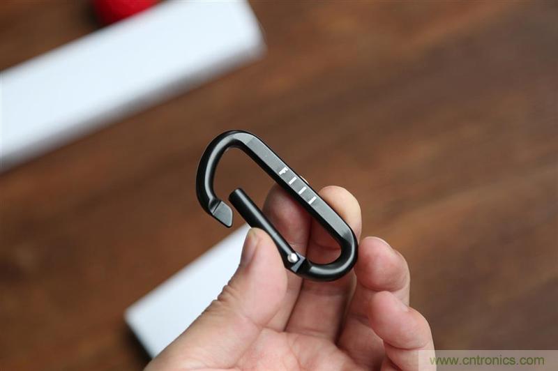 頭條哥的夢想之作！FIIL耳機能讓汪峰上頭條否？