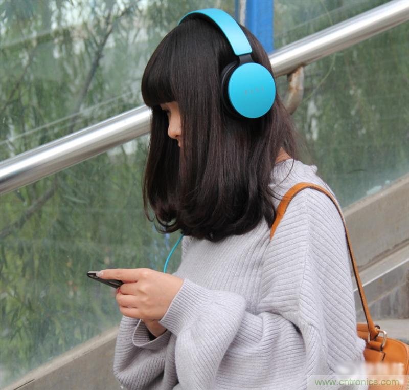 頭條哥的夢想之作！FIIL耳機能讓汪峰上頭條否？