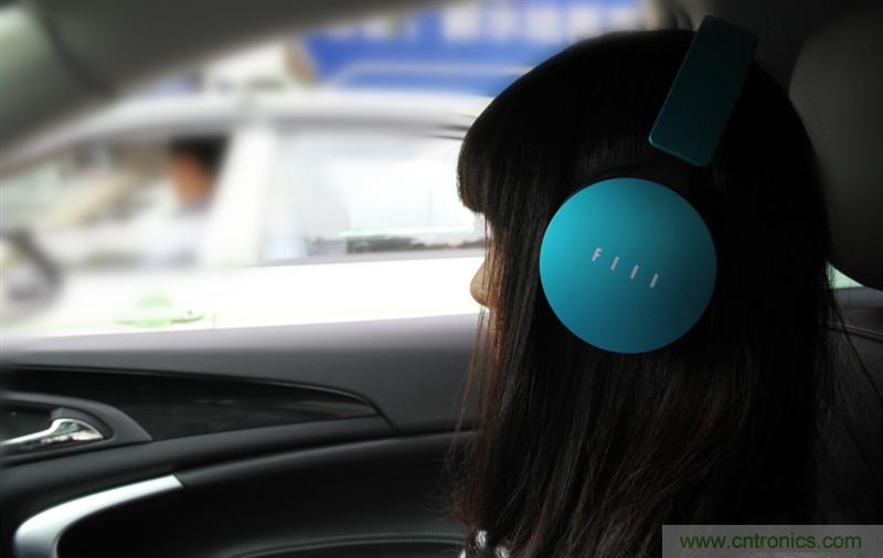 頭條哥的夢想之作！FIIL耳機能讓汪峰上頭條否？