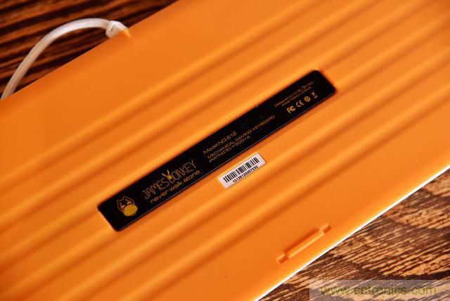 左手寫愛，右手寫他&mdash;&mdash;從此鍵盤鼠標不分家！