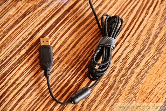 左手寫愛，右手寫他&mdash;&mdash;從此鍵盤鼠標不分家！